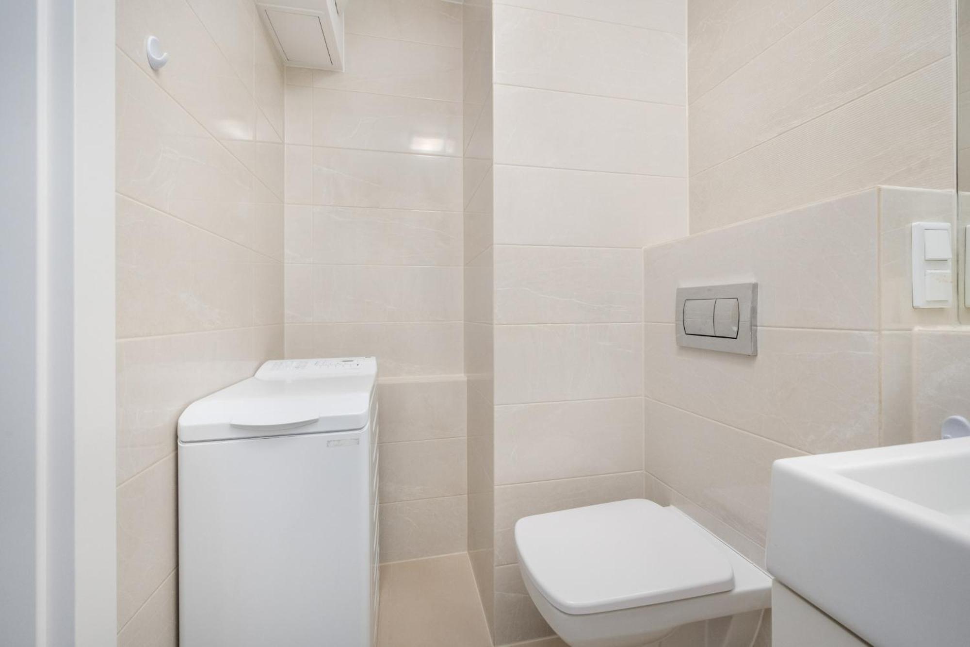 Klasyczny Apartament Z Balkonem We Wroclawiu By Noclegi Renters Εξωτερικό φωτογραφία