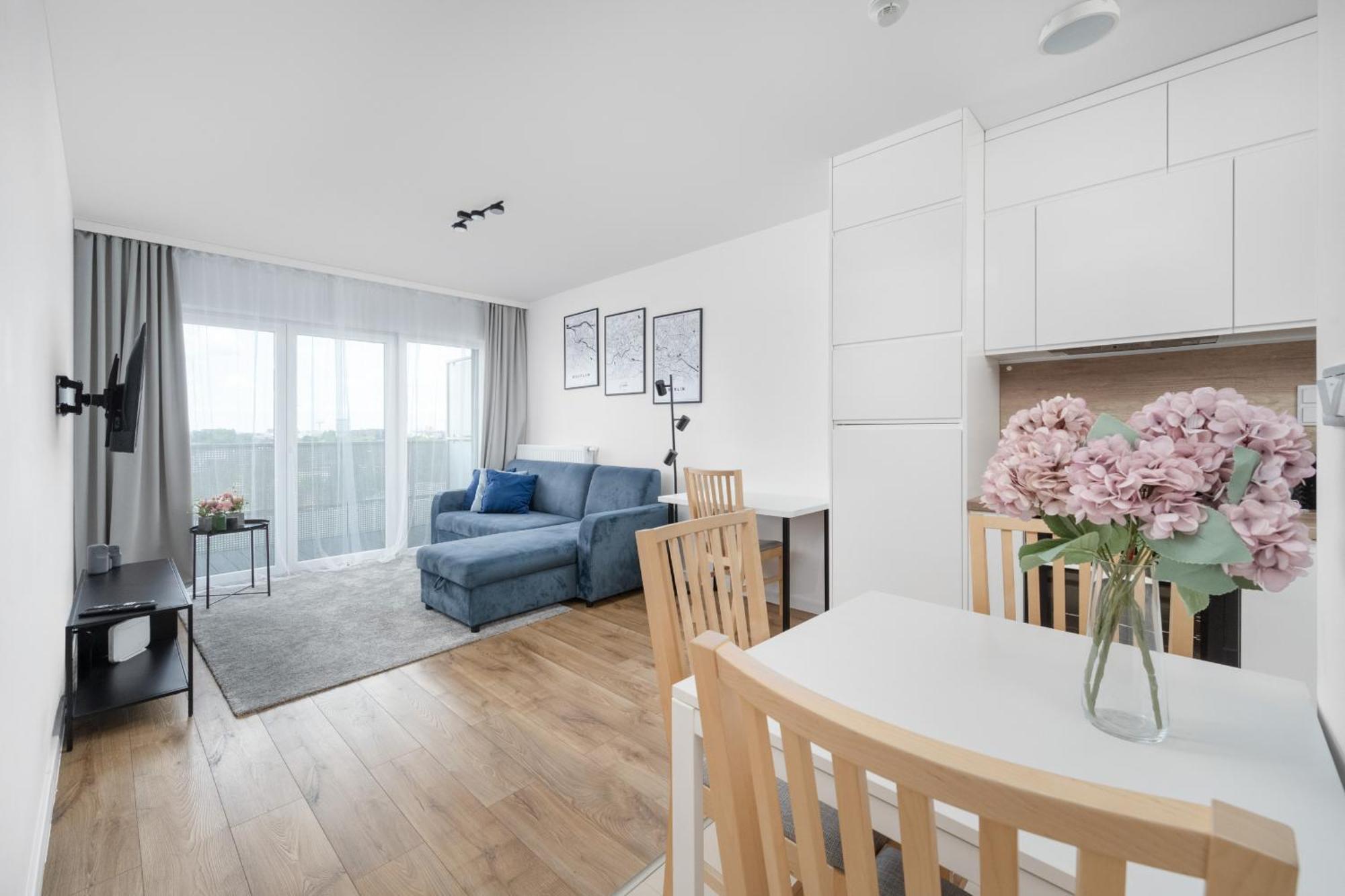 Klasyczny Apartament Z Balkonem We Wroclawiu By Noclegi Renters Εξωτερικό φωτογραφία